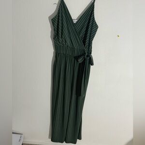 Kailegh Rica Knit Crop Jumpsuit Size S Olive Green Vertical Stripes Sleeveless